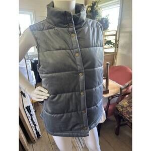 NEW HEM & THREAD women's velvet padded vest in slate
